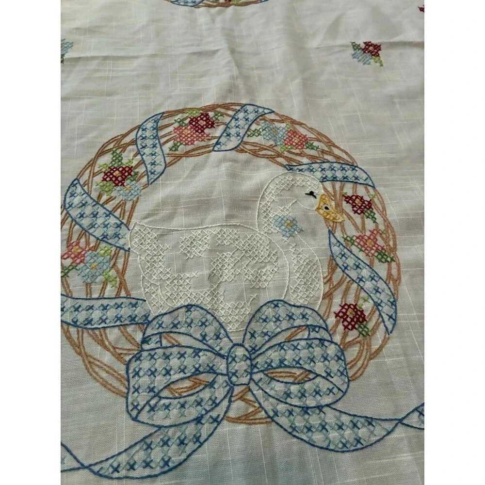 Vintage Handmade Round Table Cloth Country Goose 34.5” Diameter Cottagecore